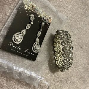 Bella Tiara (Etsy) earrings and bracelet